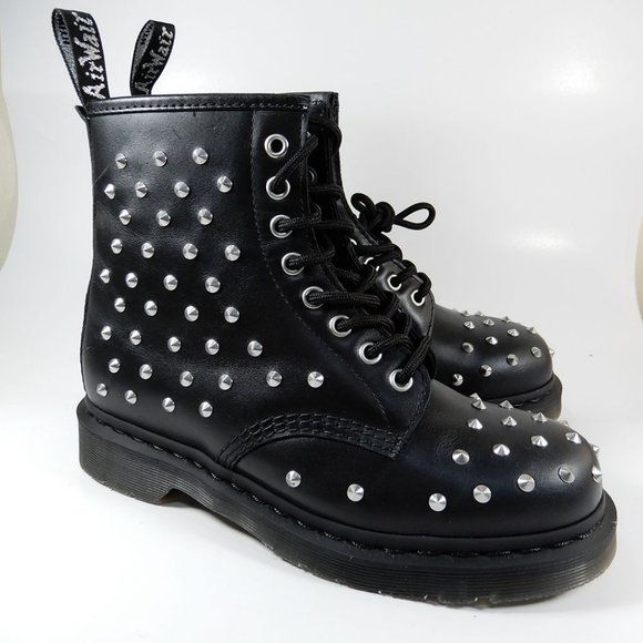 Dr. Martens 1460 Stud Wanama Combat BOOTS Size 7 Black Leather 8-Eye NEW - Picture 5 of 13